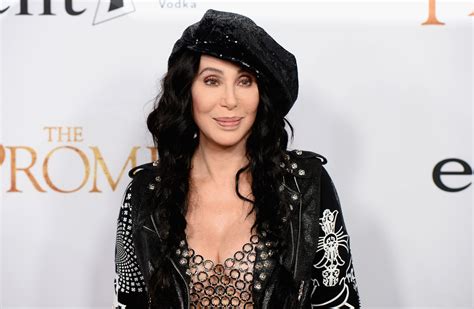 cher nude|In photos: A look back at Chers visit to the Lake Geneva Playboy。